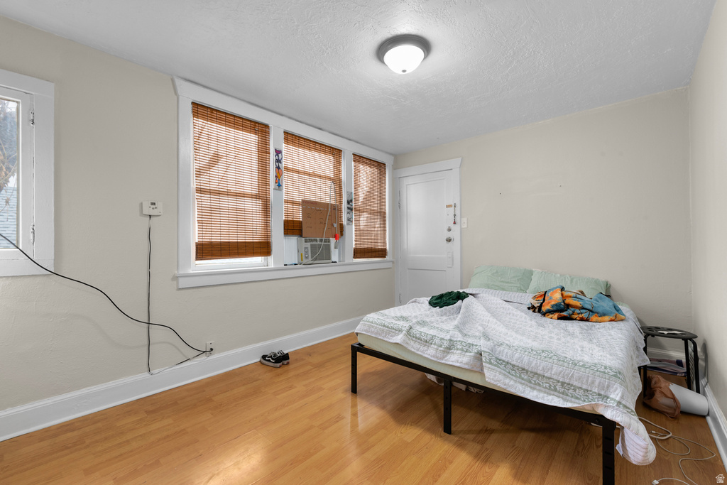 1470 S EDISON ST Salt Lake City, UT 84115