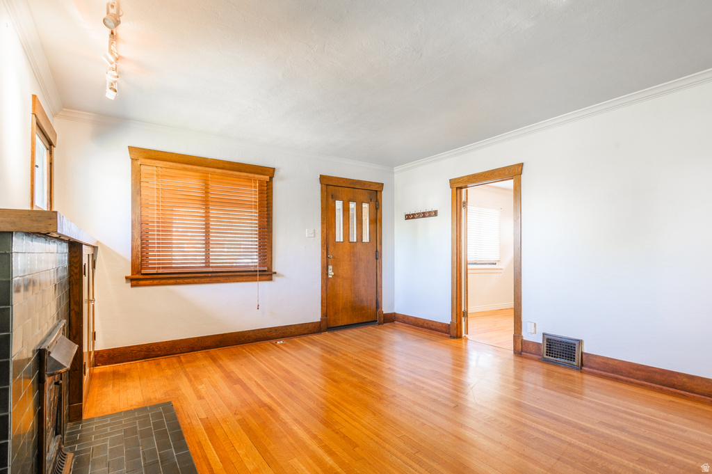 1216 E BRYAN AVE Salt Lake City, UT 84105