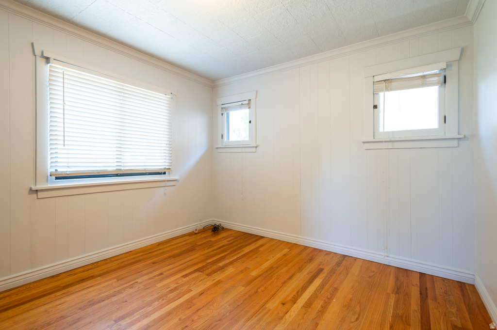1216 E BRYAN AVE Salt Lake City, UT 84105