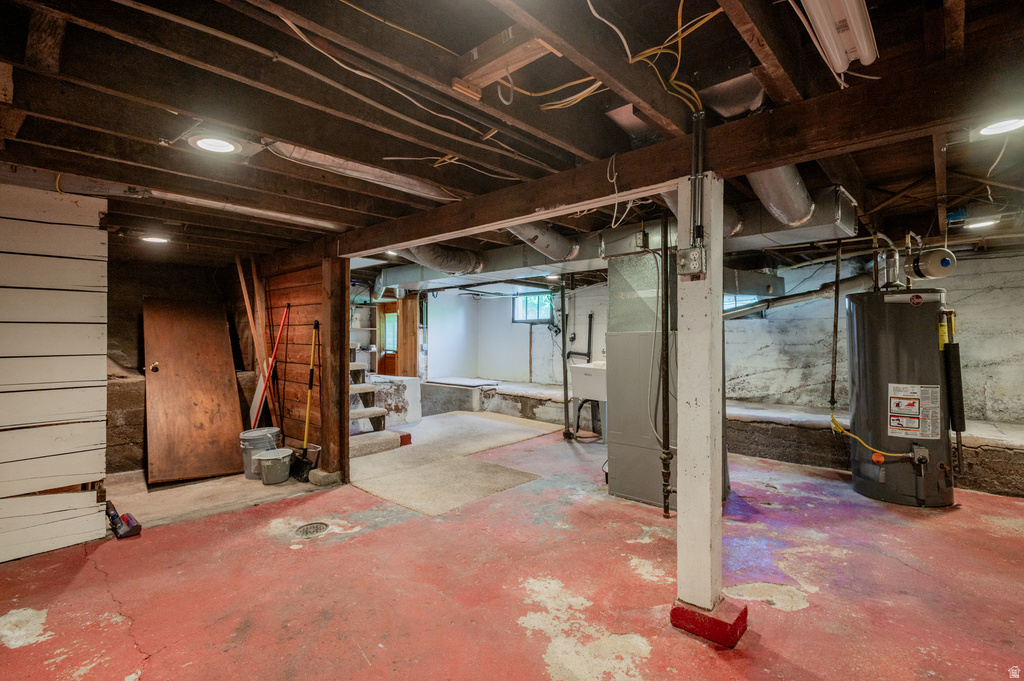 1216 E BRYAN AVE Salt Lake City, UT 84105