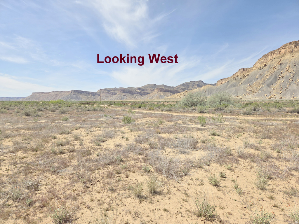 251 N THOMPSON RD Thompson, UT 84540