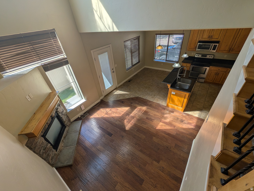 10416 S SAGE LUIGI CT South Jordan, UT 84009