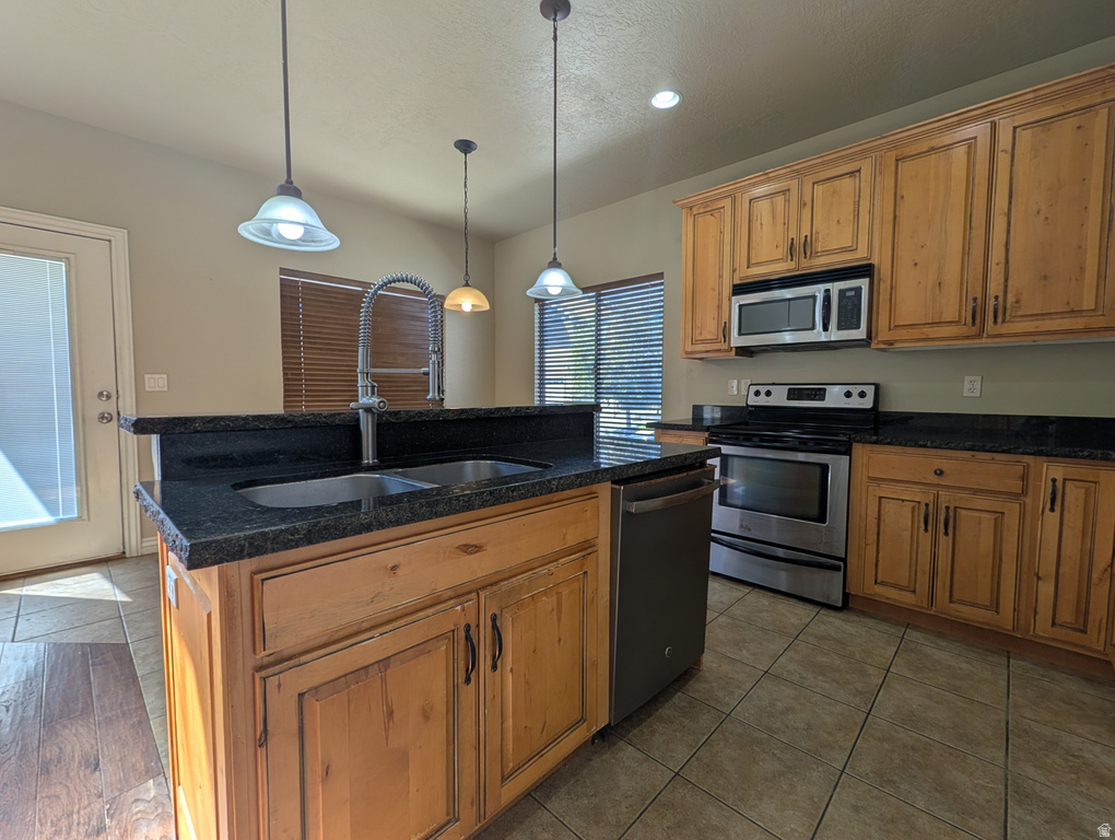 10416 S SAGE LUIGI CT South Jordan, UT 84009