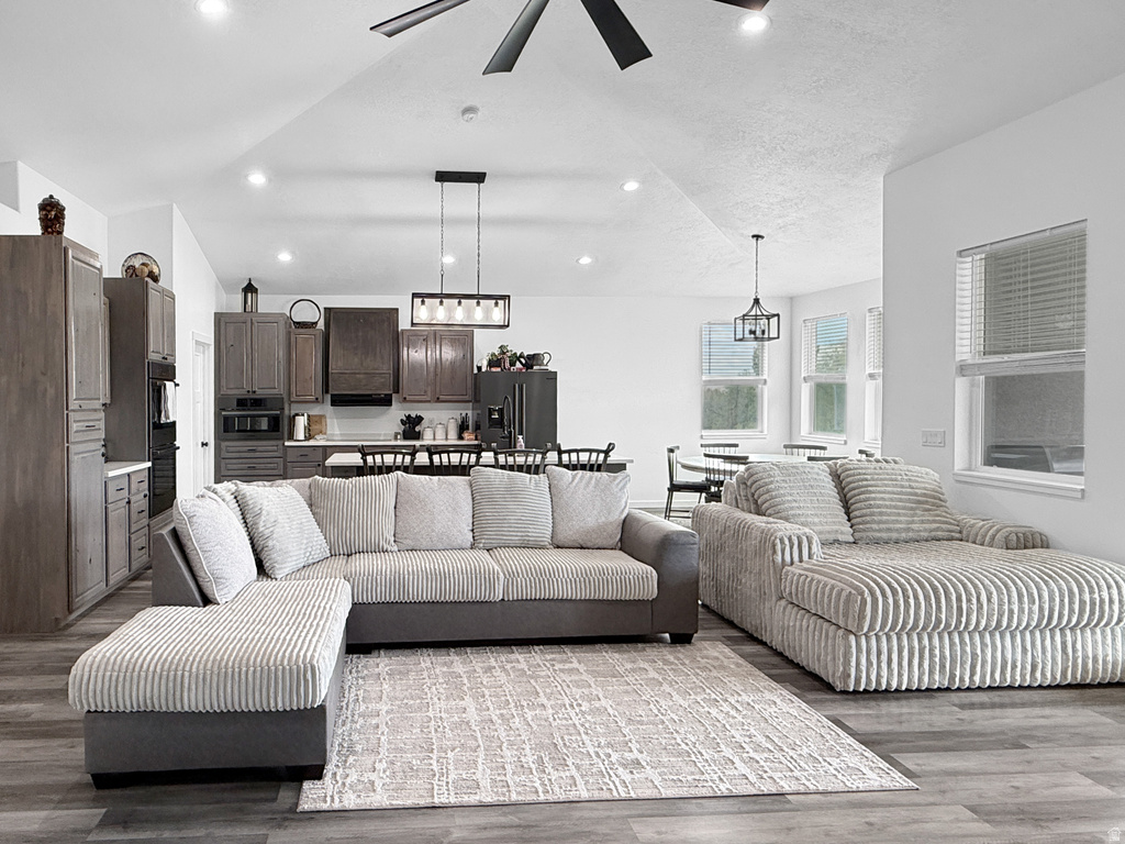 365 N 100 E Ferron, UT 84523