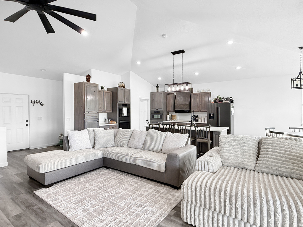 365 N 100 E Ferron, UT 84523