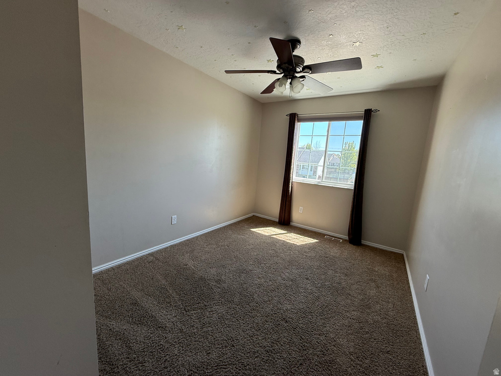 2672 W 3950 S Roy, UT 84067