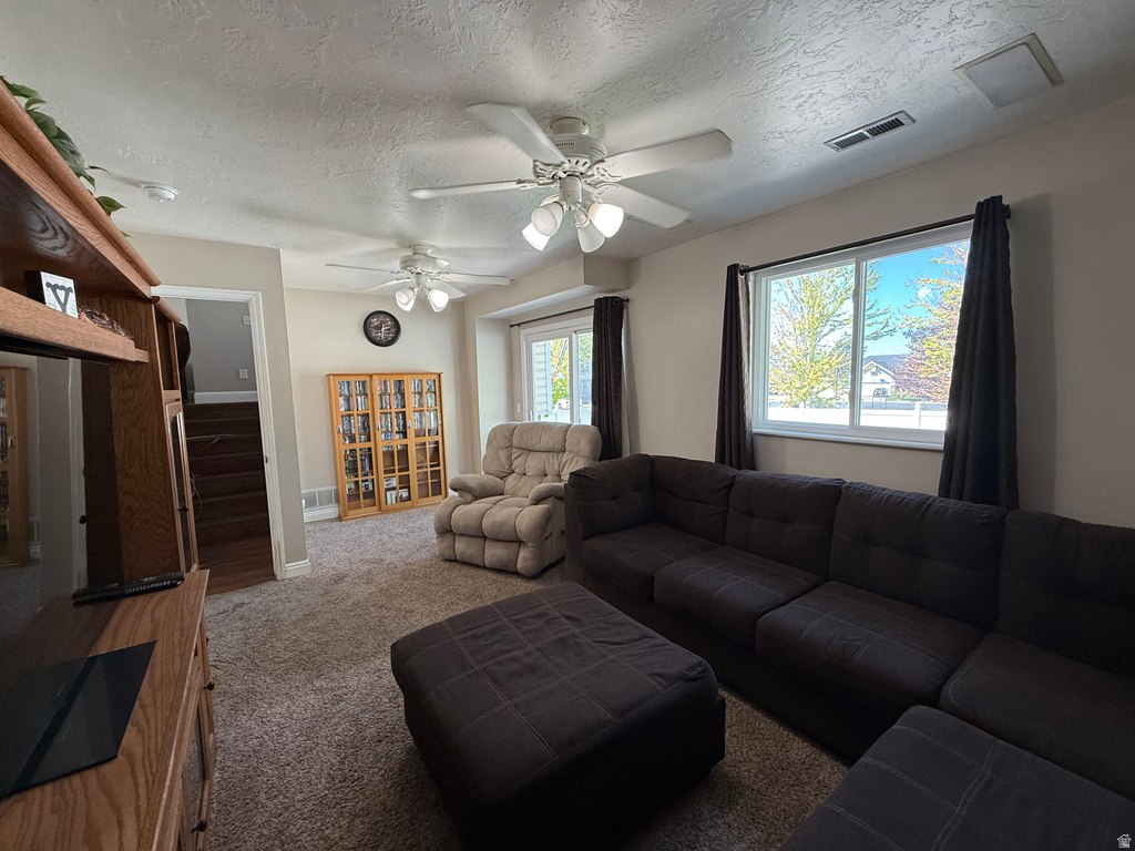 2672 W 3950 S Roy, UT 84067