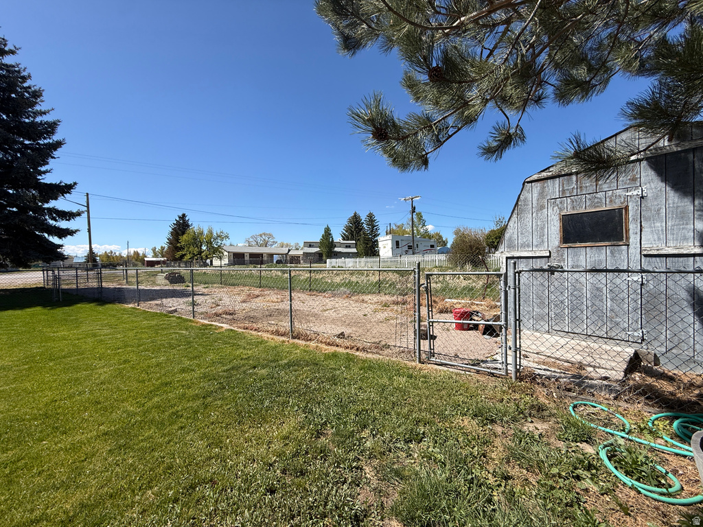502 W 11TH ST McCammon, ID 83250