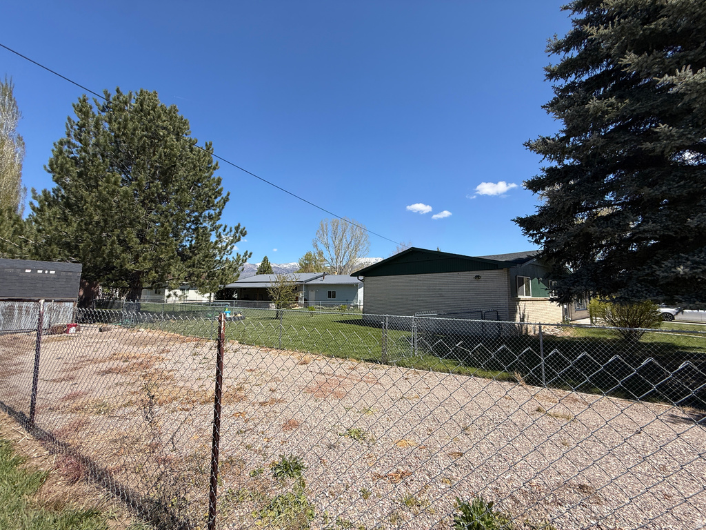 502 W 11TH ST McCammon, ID 83250