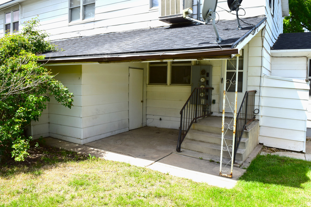 3896 JACKSON AVE Ogden, UT 84403