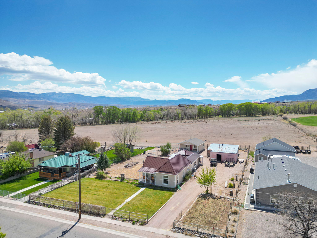 499 W CENTER ST Marysvale, UT 84750