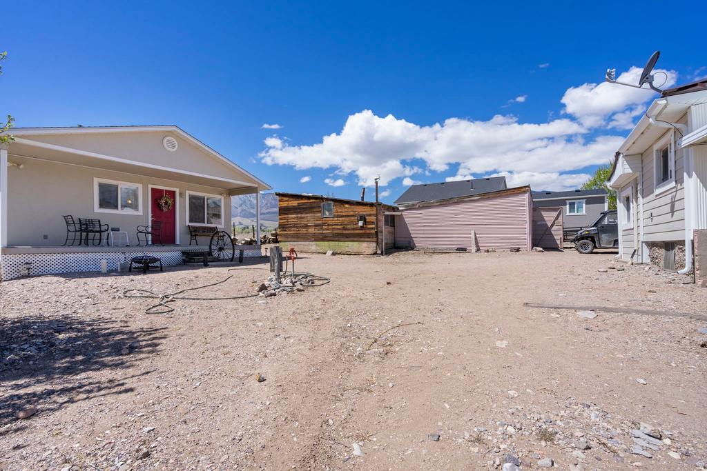 499 W CENTER ST Marysvale, UT 84750