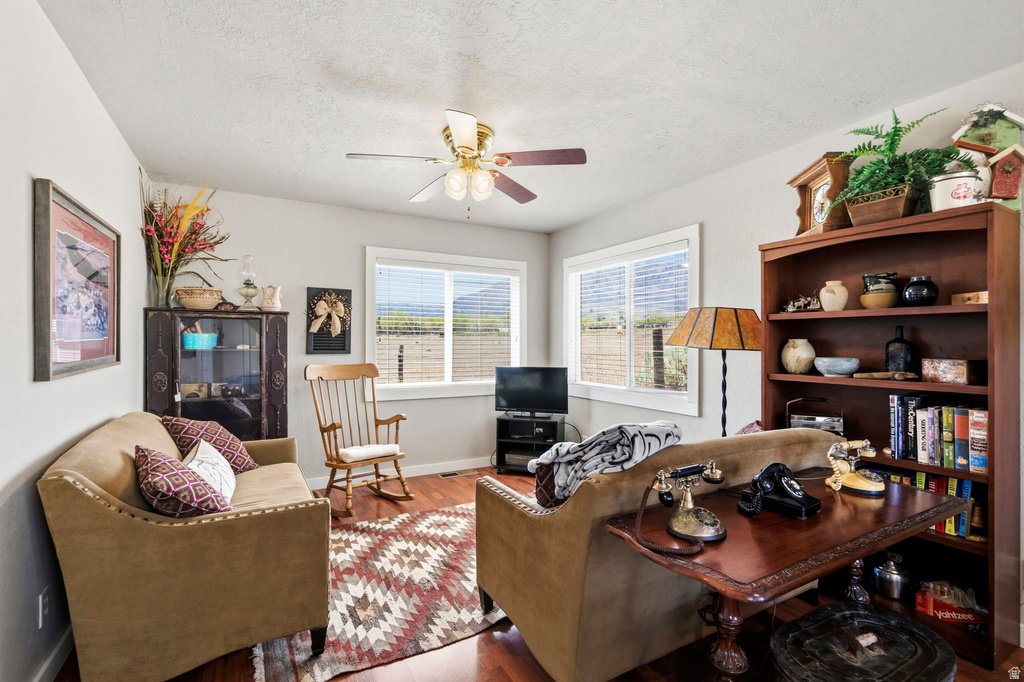 499 W CENTER ST Marysvale, UT 84750