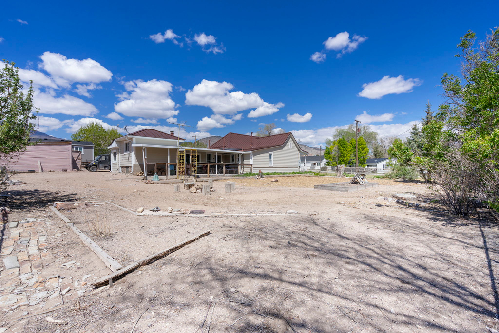 499 W CENTER ST Marysvale, UT 84750