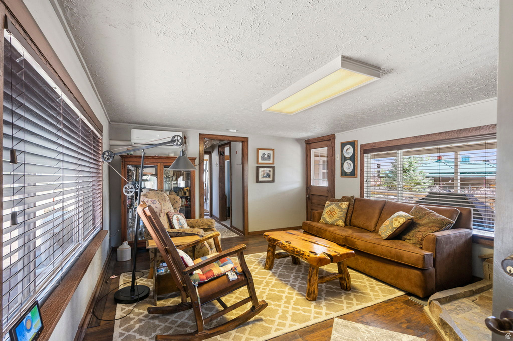 499 W CENTER ST Marysvale, UT 84750