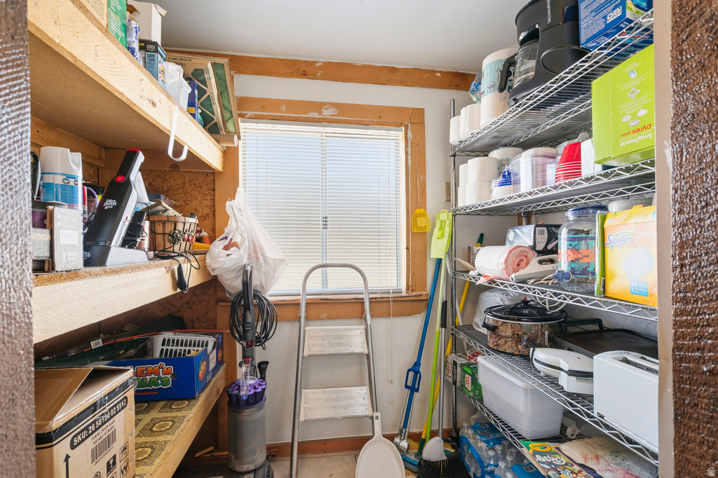 499 W CENTER ST Marysvale, UT 84750