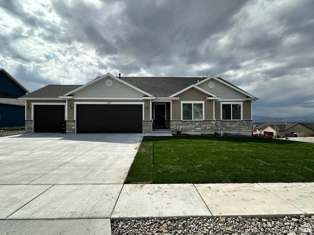 437 N 800 E Hyde Park, UT 84318