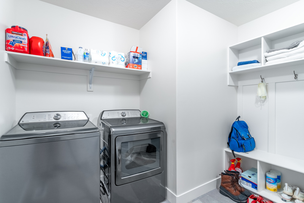 437 N 800 E Hyde Park, UT 84318
