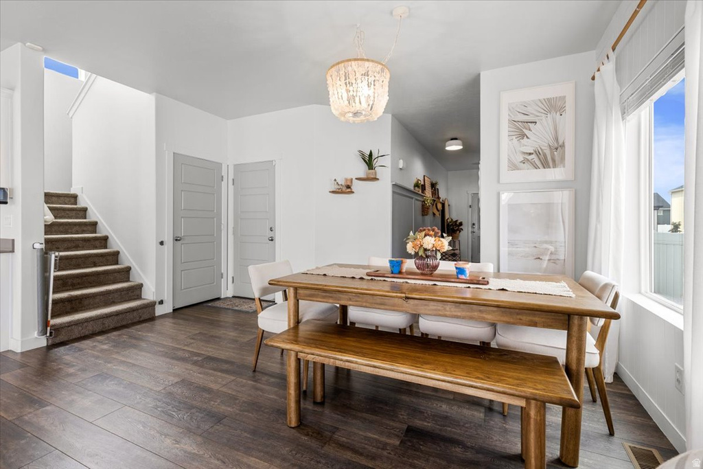 5704 N REGATTA LN Stansbury Park, UT 84074