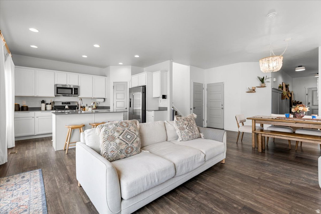5704 N REGATTA LN Stansbury Park, UT 84074