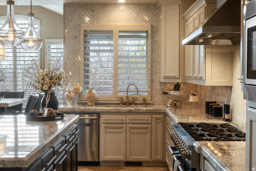 2068 S 140 W Orem, UT 84058