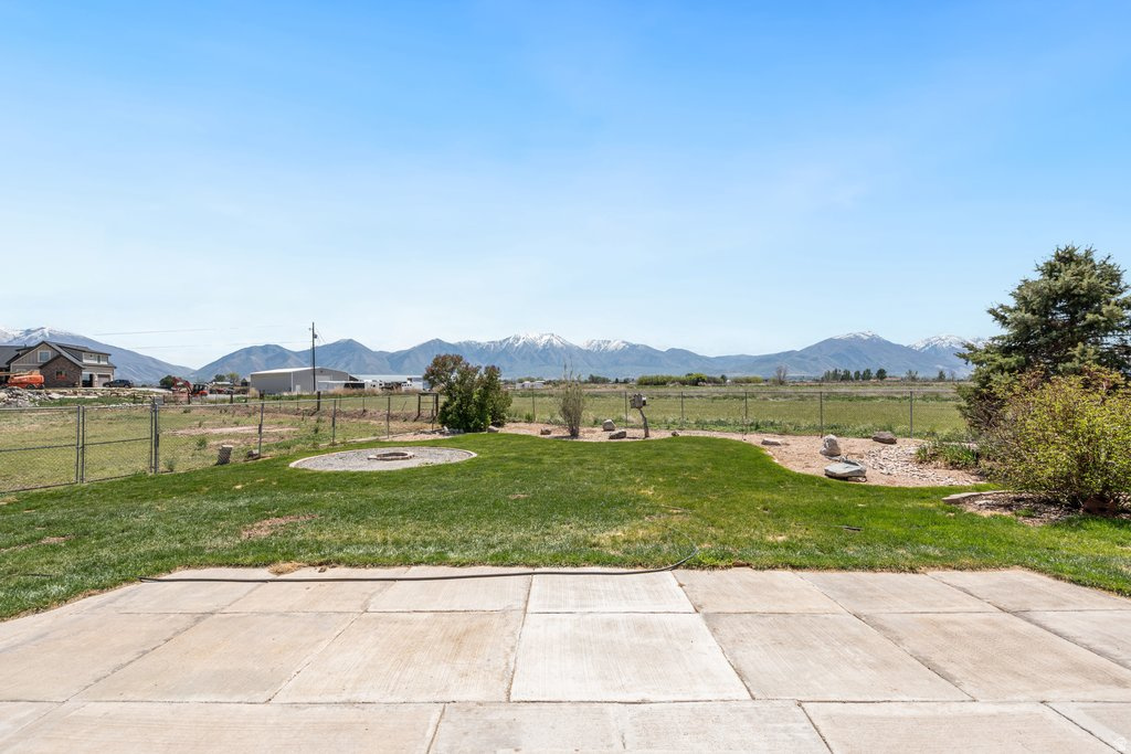 3847 W 6800 ST Benjamin, UT 84660