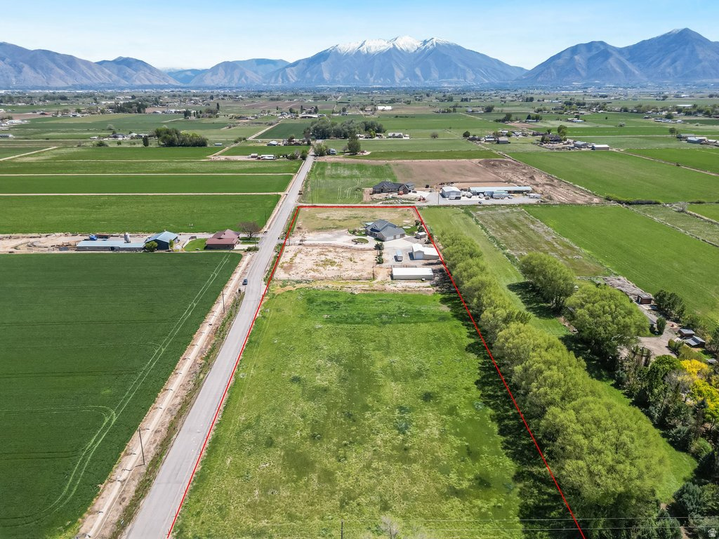 3847 W 6800 ST Benjamin, UT 84660