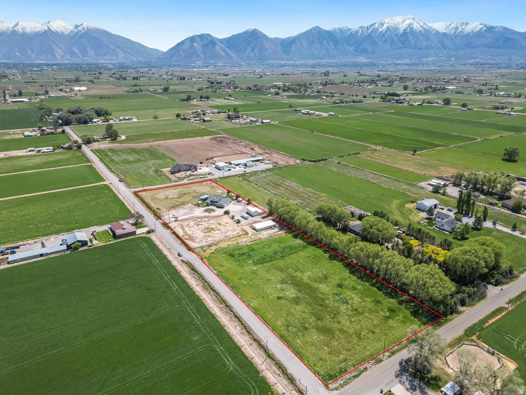 3847 W 6800 ST Benjamin, UT 84660