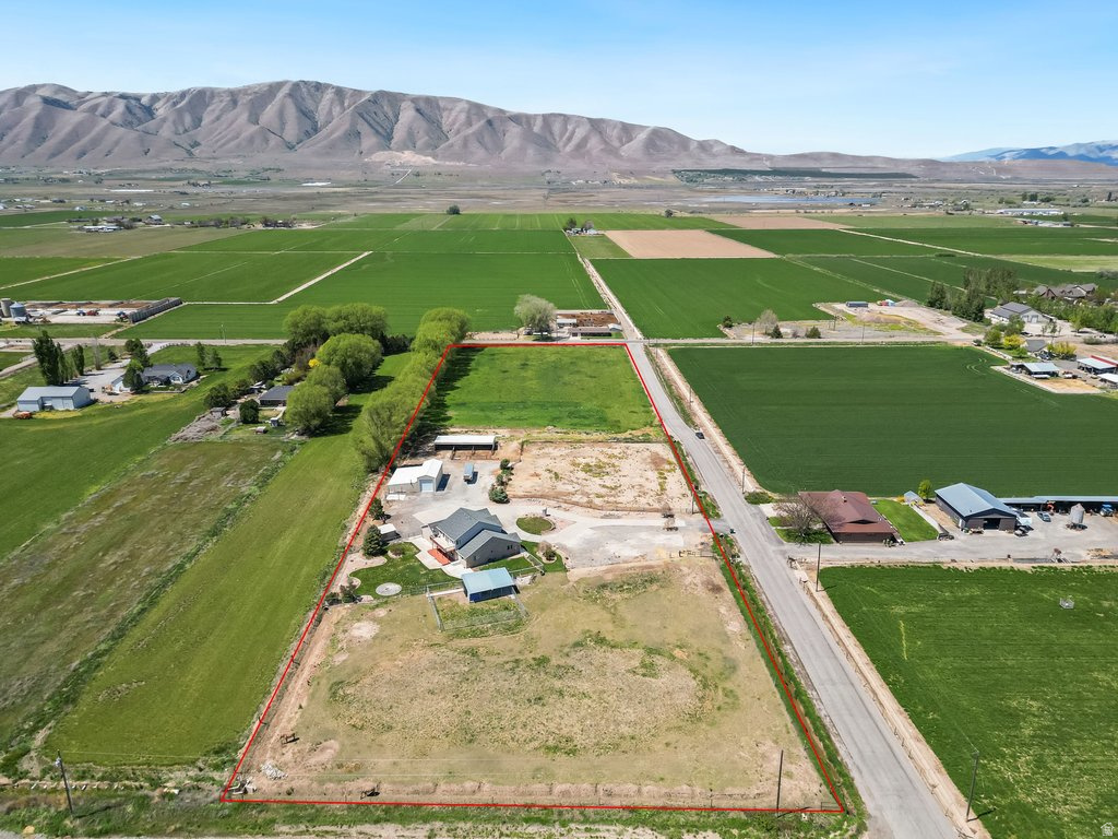3847 W 6800 ST Benjamin, UT 84660