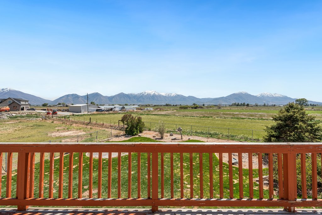 3847 W 6800 ST Benjamin, UT 84660