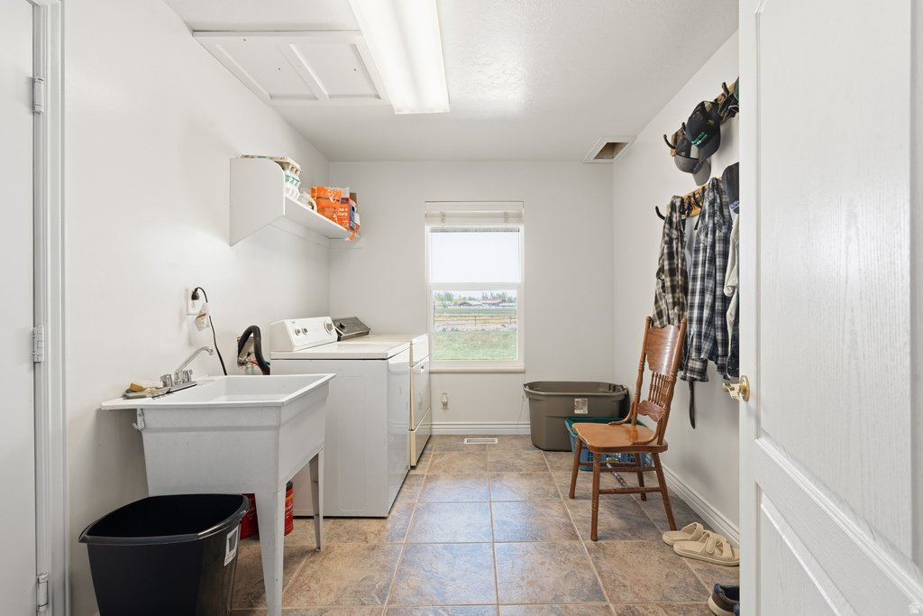 3847 W 6800 ST Benjamin, UT 84660