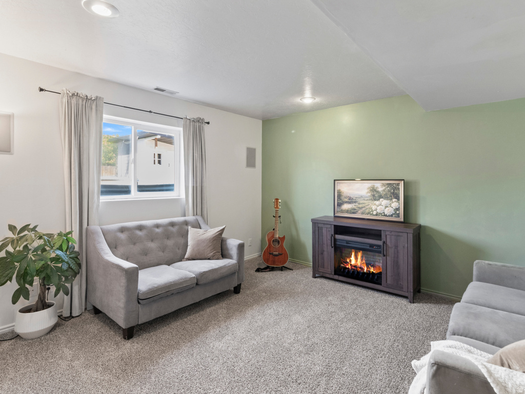 6048 W CONTADORA LN West Valley City, UT 84128