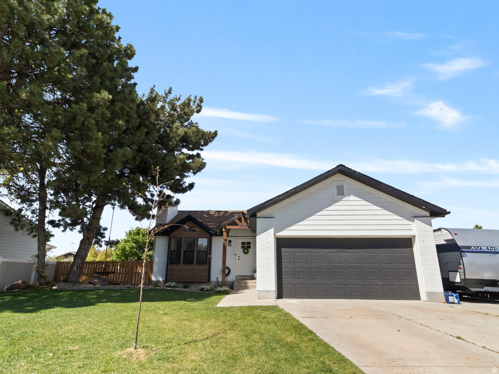 6048 W CONTADORA LN West Valley City, UT 84128