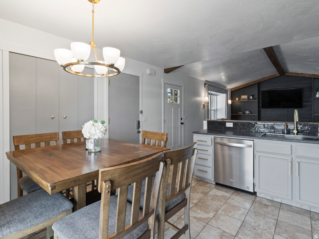 6048 W CONTADORA LN West Valley City, UT 84128