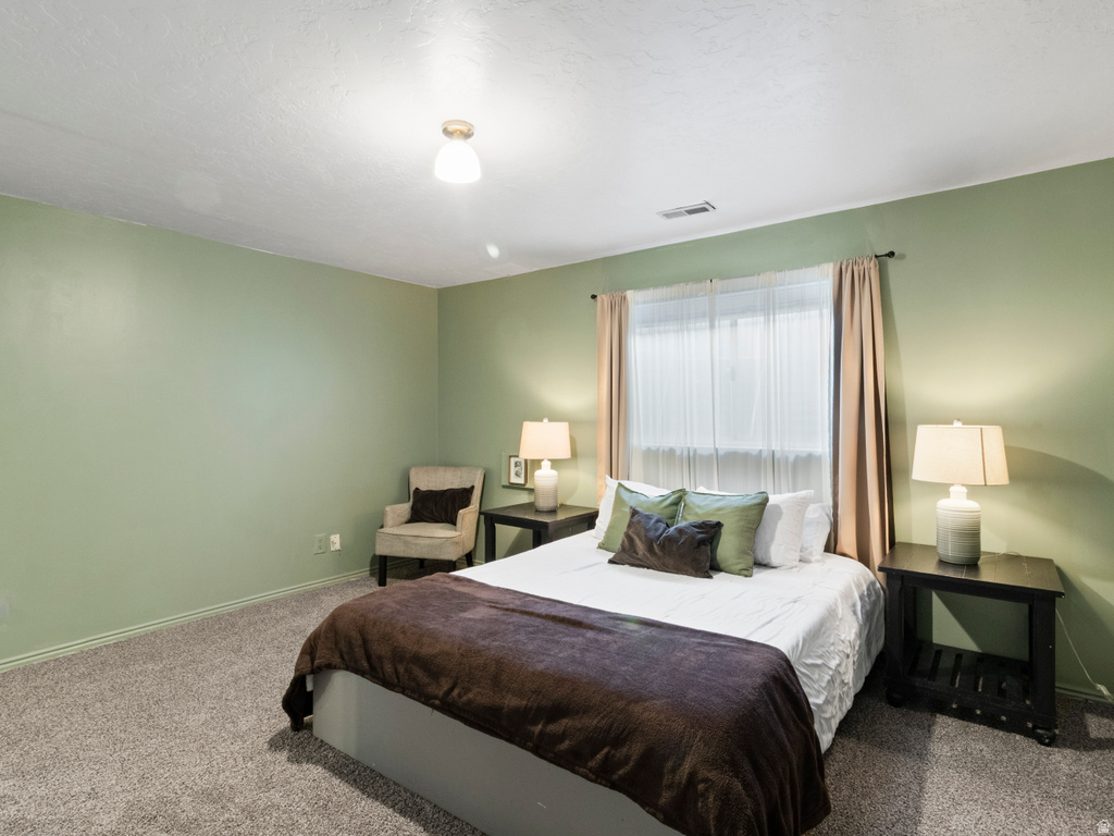 6048 W CONTADORA LN West Valley City, UT 84128