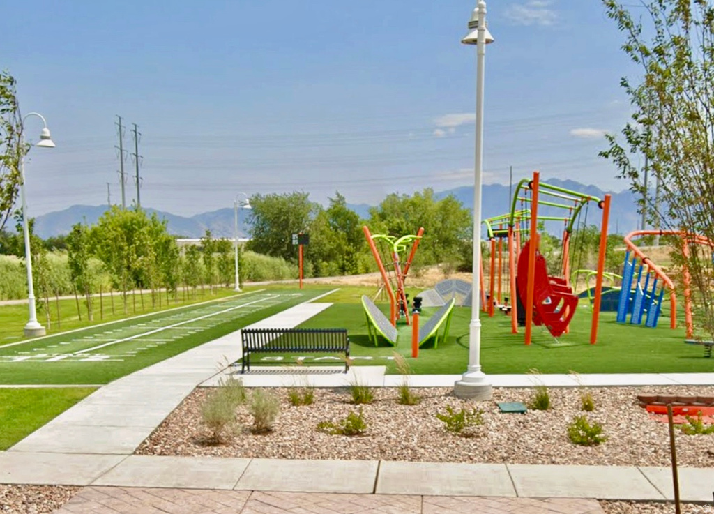 6048 W CONTADORA LN West Valley City, UT 84128