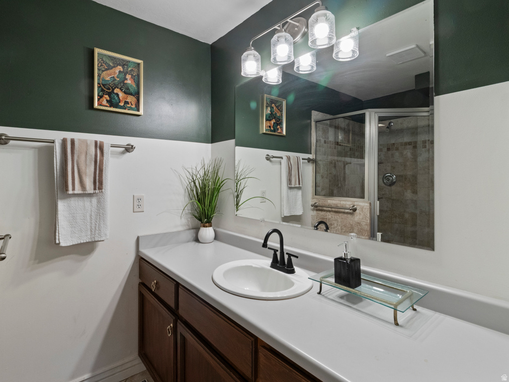 6048 W CONTADORA LN West Valley City, UT 84128