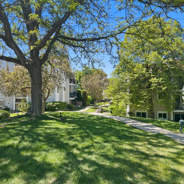 4630 S QUAIL PARK DR #APT A Salt Lake City, UT 84117