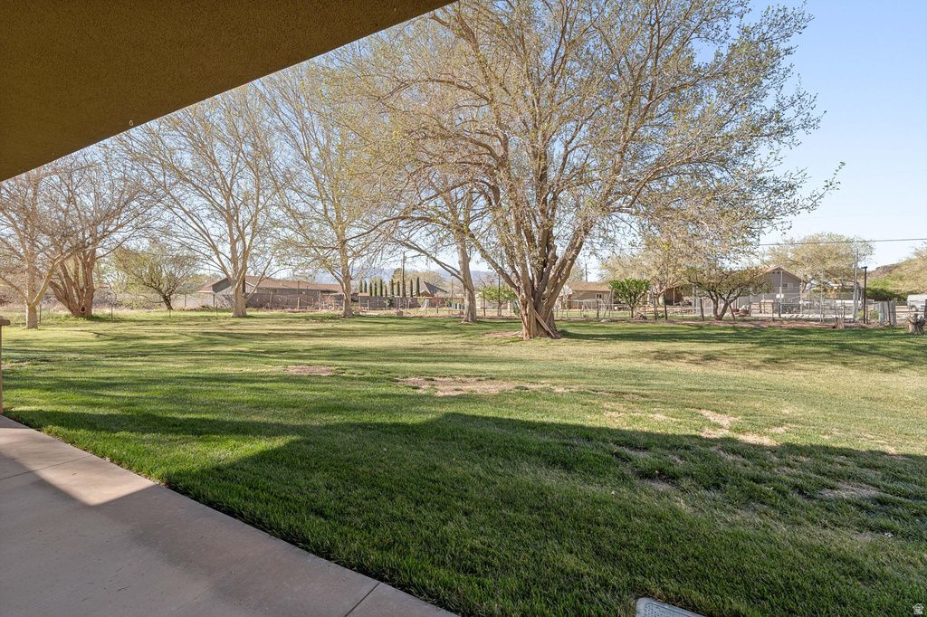 36 W 960 S Hurricane, UT 84737