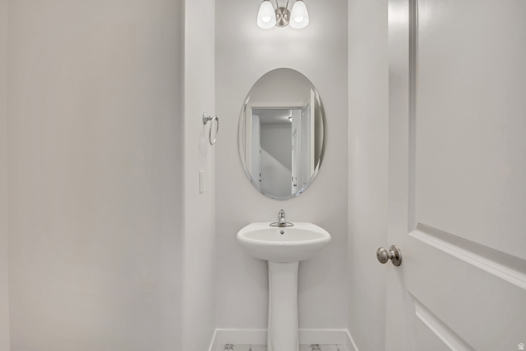 6853 S MT MEEK DR West Jordan, UT 84081