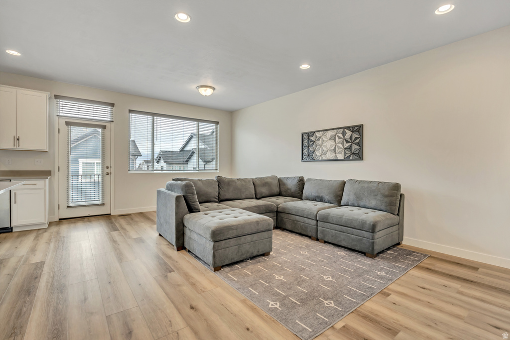 6853 S MT MEEK DR West Jordan, UT 84081