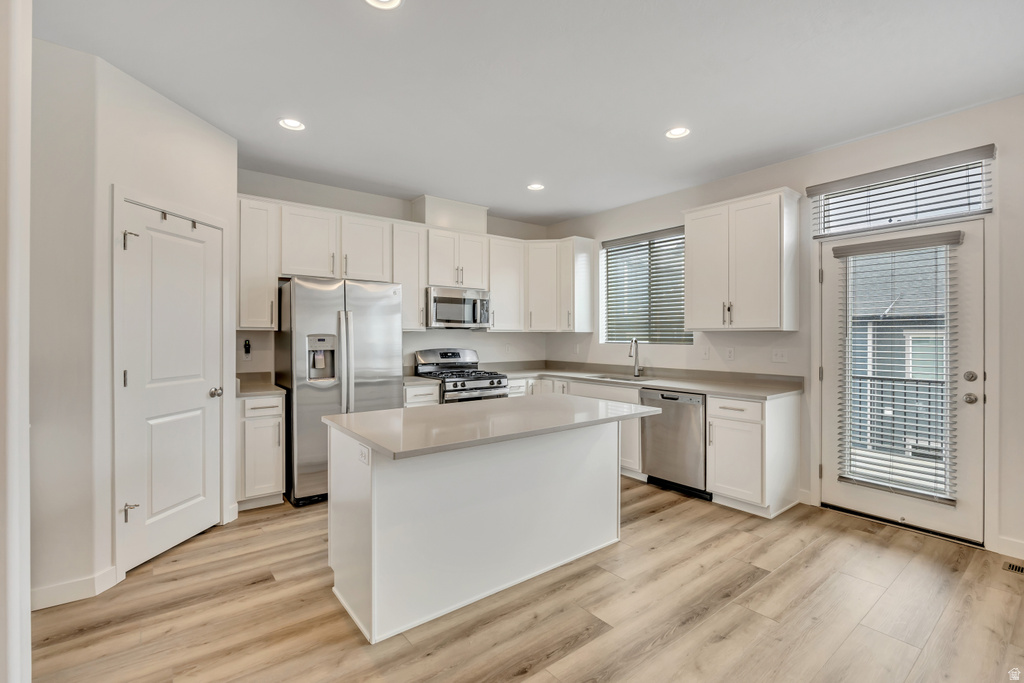 6853 S MT MEEK DR West Jordan, UT 84081