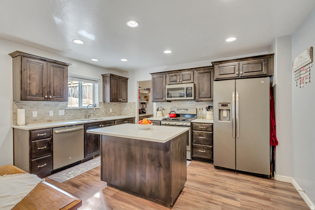 370 STONE HOLLOW DR Santaquin, UT 84655