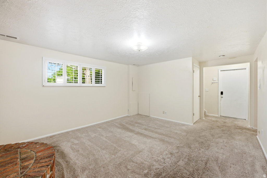 159 E WILSON RD North Salt Lake, UT 84054