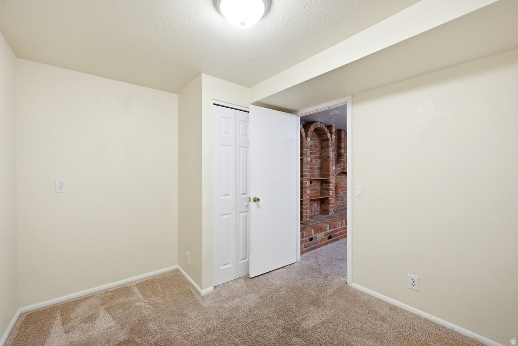 159 E WILSON RD North Salt Lake, UT 84054
