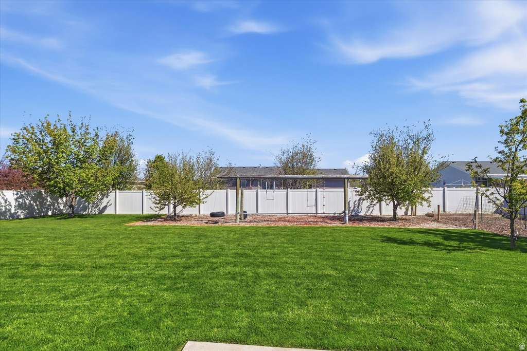 563 W 160 N Smithfield, UT 84335