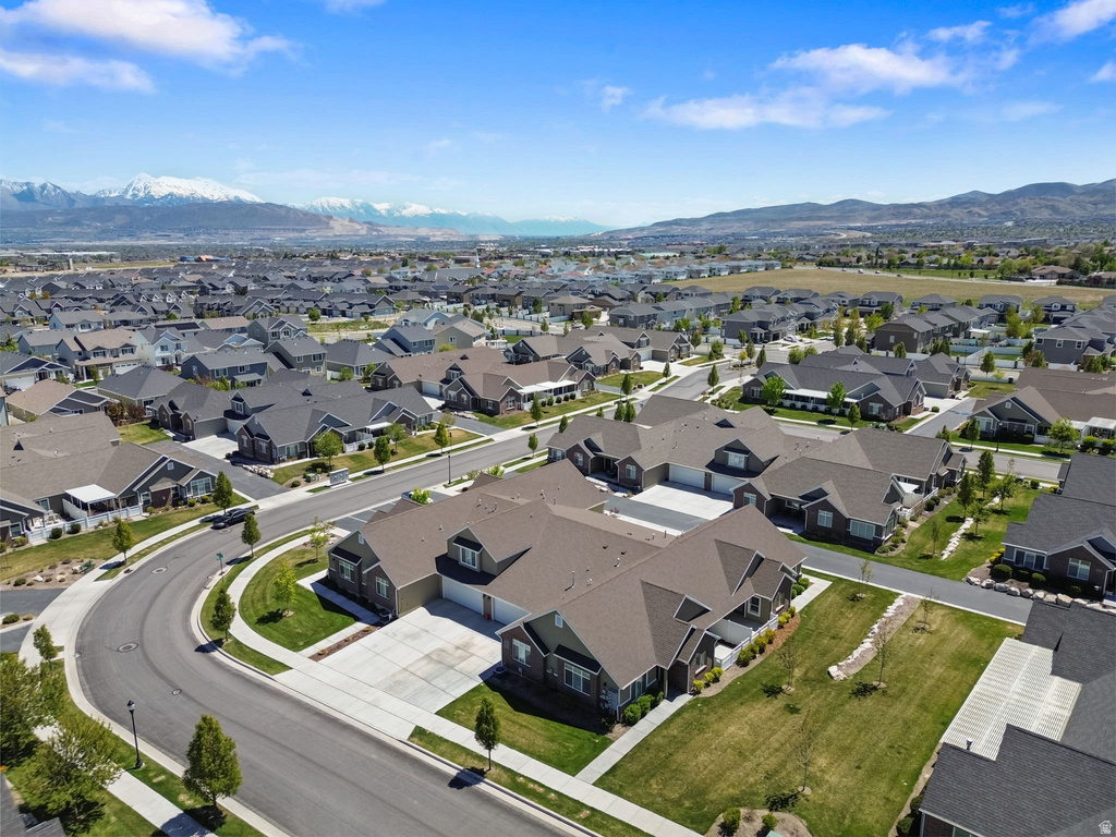 5437 W COPPER GULCH LN #D Herriman, UT 84096