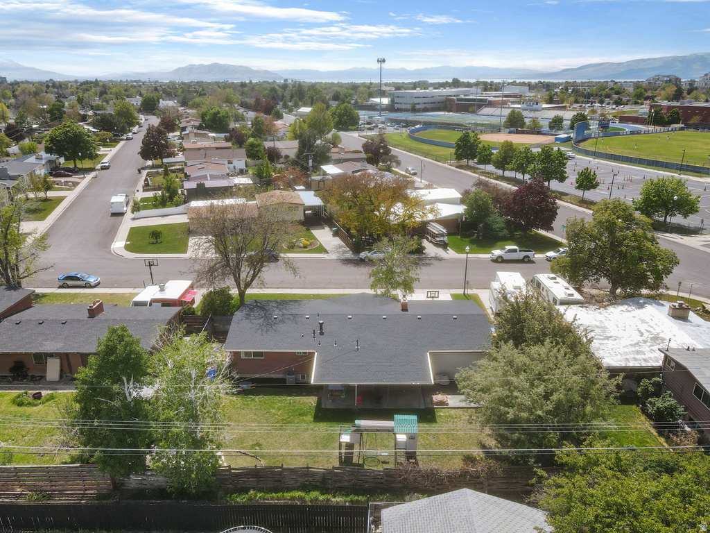 121 S INGLEWOOD DR Orem, UT 84097