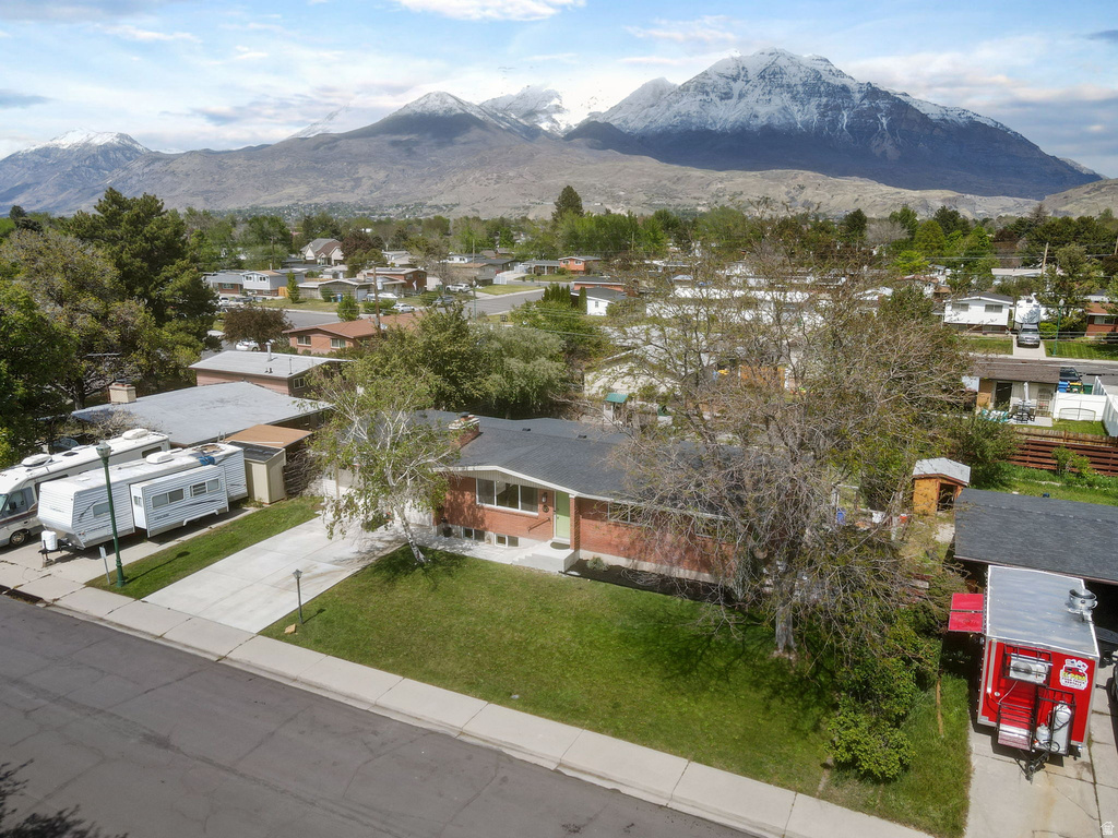 121 S INGLEWOOD DR Orem, UT 84097