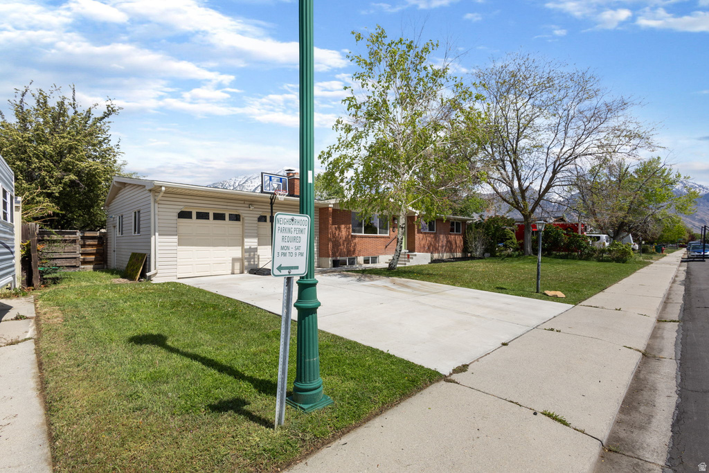 121 S INGLEWOOD DR Orem, UT 84097